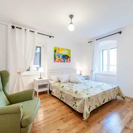 Rialto Gallery شيبينيك