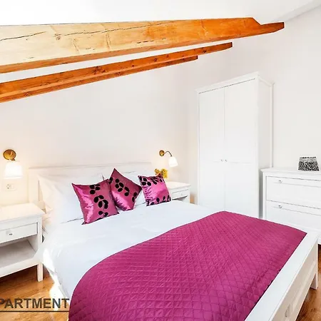 Rialto Gallery Apartment Sibenik